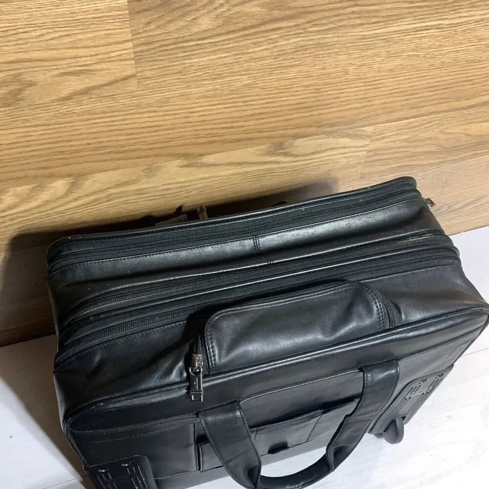 Tumi Leather 2-Wheeler Expandable Leather Laptop Briefcase #96003D4 Black